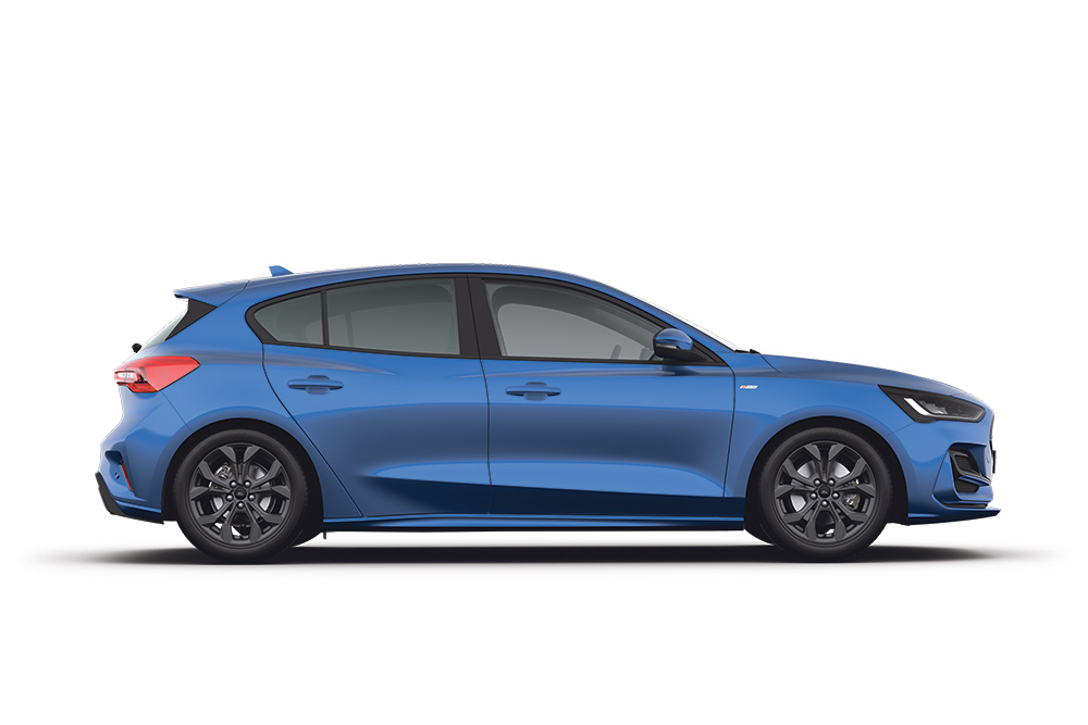 Niebieski Ford Focus hybrid