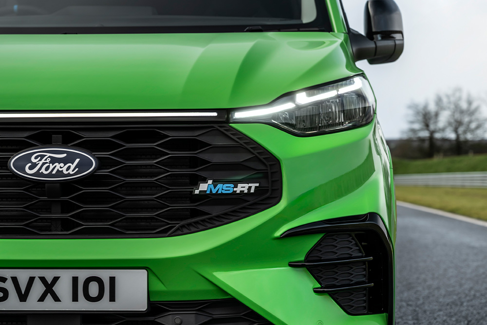 Zielony van Ford Transit Custom MS-RT.